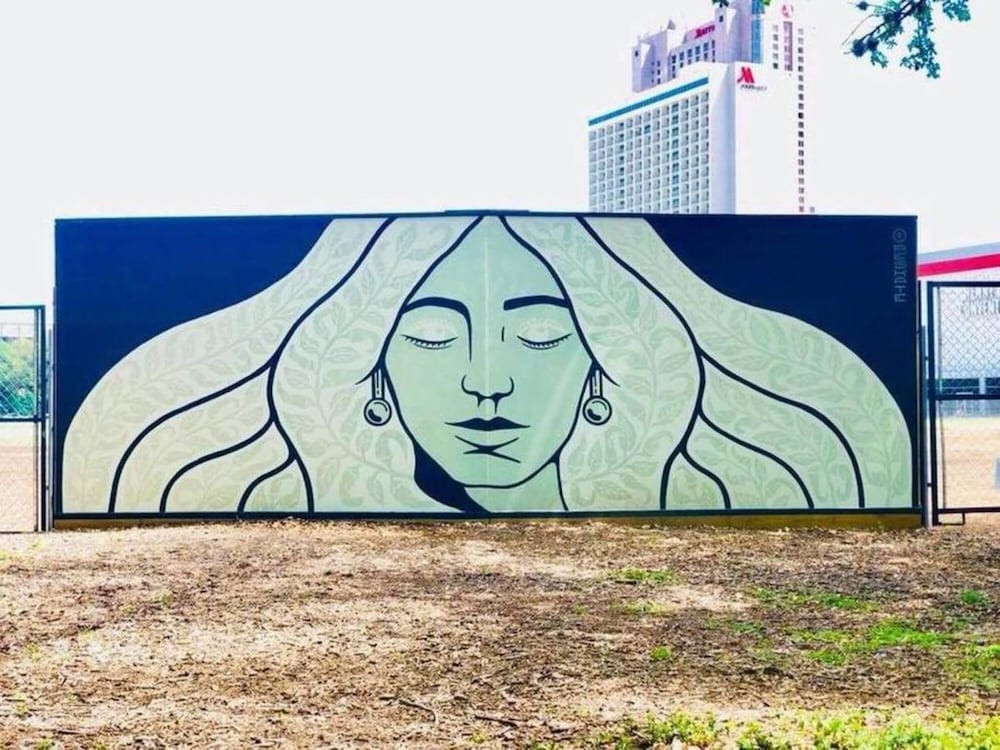 Фото 3 Br/1 Ba Remodeled Home Near Downtown