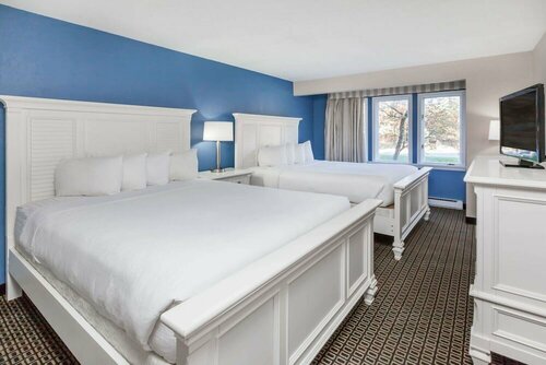 Гостиница Travelodge by Wyndham Traverse City Mi в Траверс-Сити