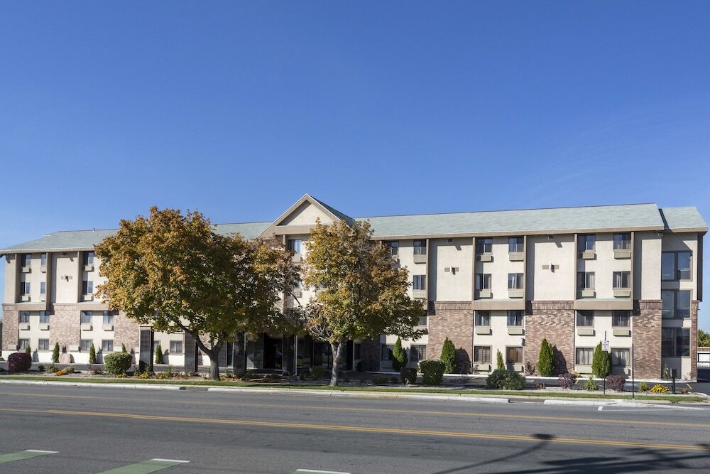 Фото Quality Inn Downtown