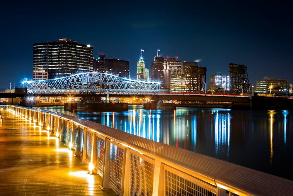 Фото Hampton Inn & Suites Newark-Harrison-Riverwalk