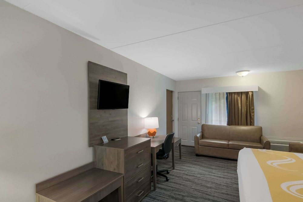 Фото Quality Inn Westfield - Springfield