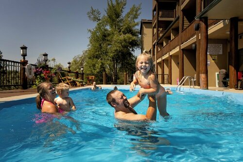 Гостиница Whitefish Riverfront Hotel в Уайтфише