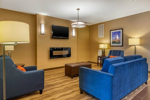 Гостиница Comfort Suites San Antonio North - Stone Oak в Сан-Антонио