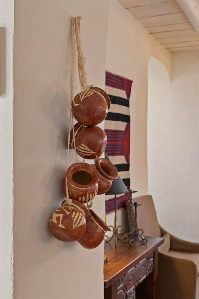 Фото Tecolote - Authentic Home Right Next to The Plaza, Hot Tub, Roof Deck