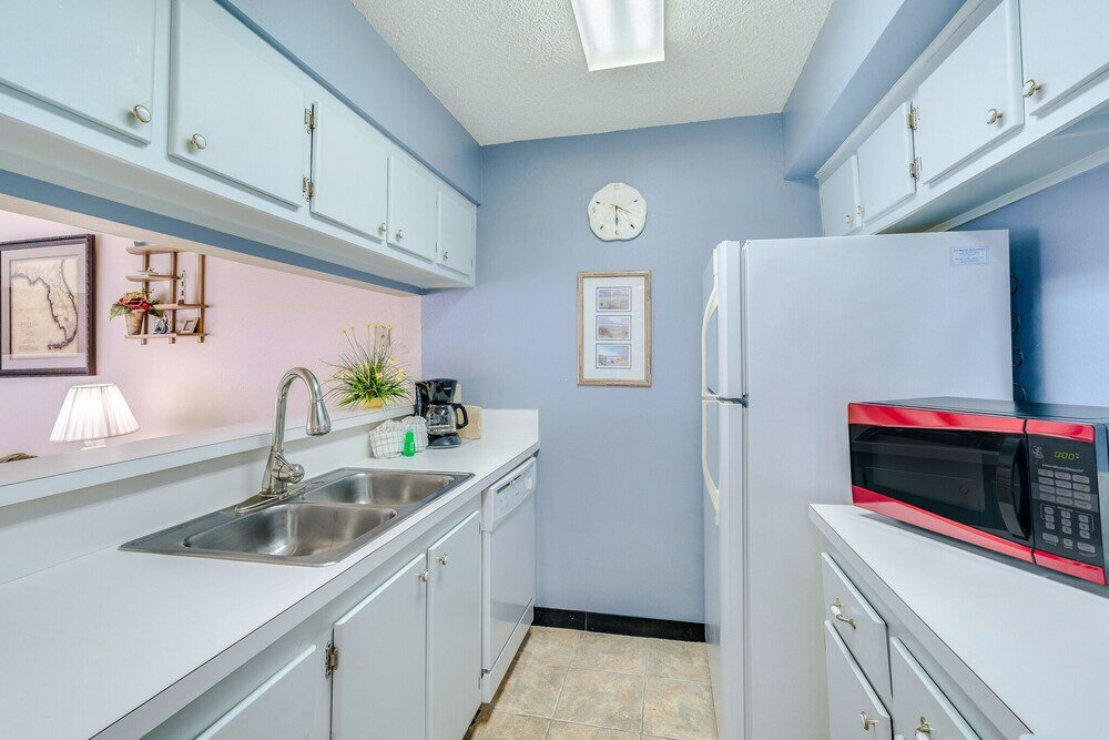 Фото Madeira Beach Yacht Club