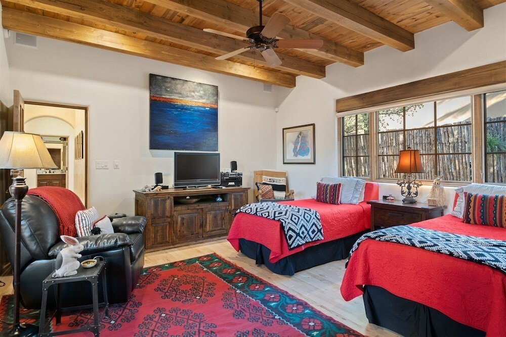 Фото Adobe Dream - Luxury East Side Adobe Home, Light Filled and Spacious