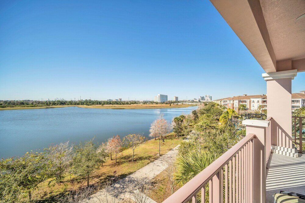 Фото Lakeview Condo, Directly Next To Pool! Near Wdw