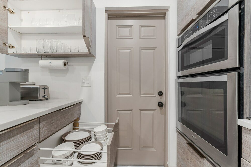 Фото Lauderdale 1 Bedroom Lux by Opus