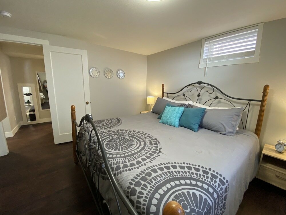 Фото Charming Bungalow Next to Csu - Free Cruiser Bikes