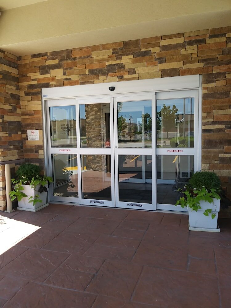 Фото Comfort Inn South Tulsa - Woodland Hills