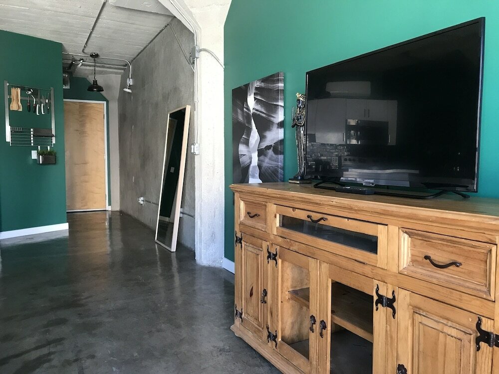 Фото The Cosmo Lofts