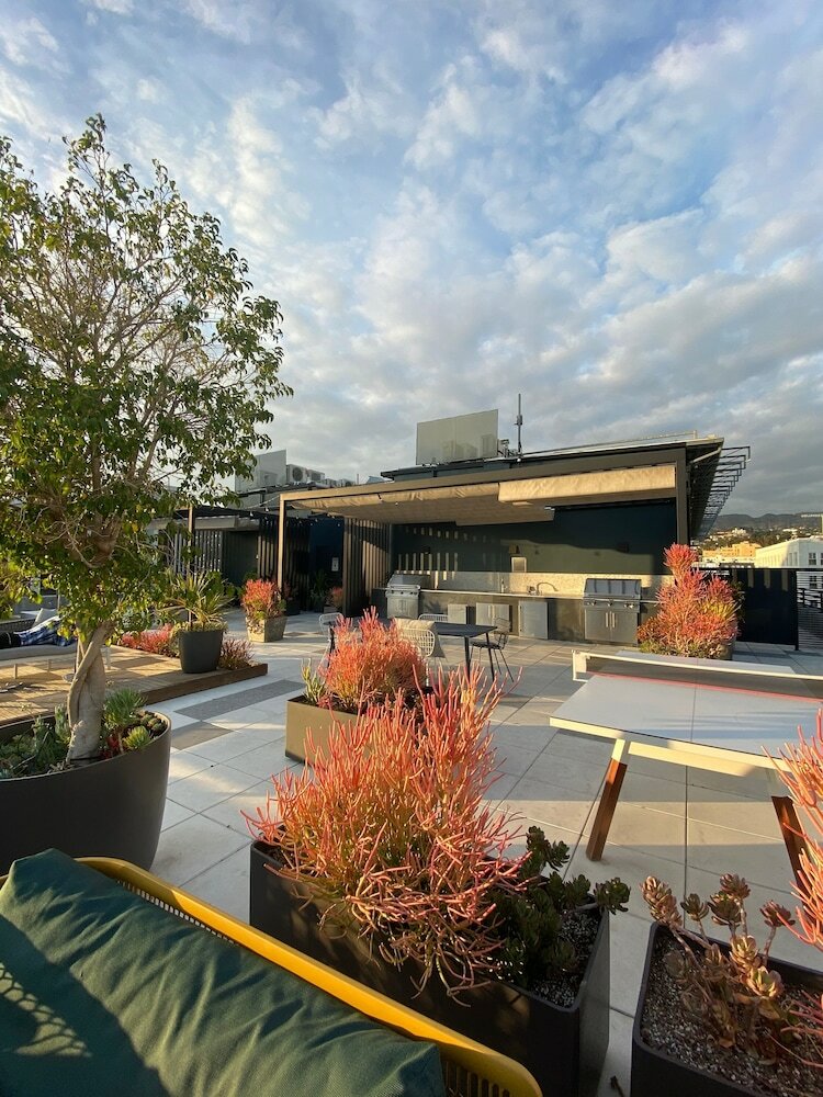 Фото The Cosmo Lofts