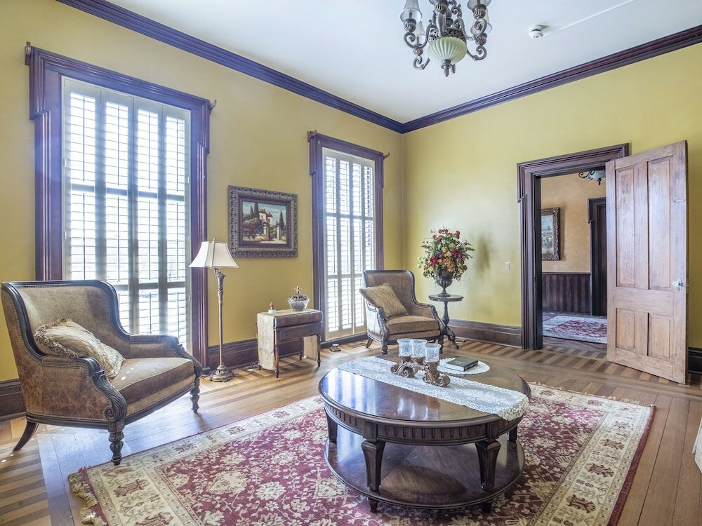 Фото Falls of Rough Resort