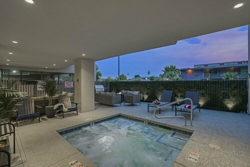 Гостиница 70th Street Lofts в Скоттсдейле
