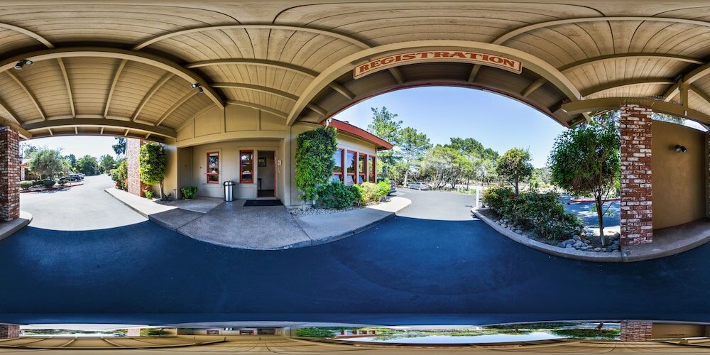 Фото Comfort Inn Monterey Peninsula Airport