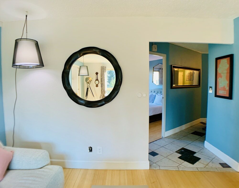 Фото Pikes meets CapHill-Convention Center