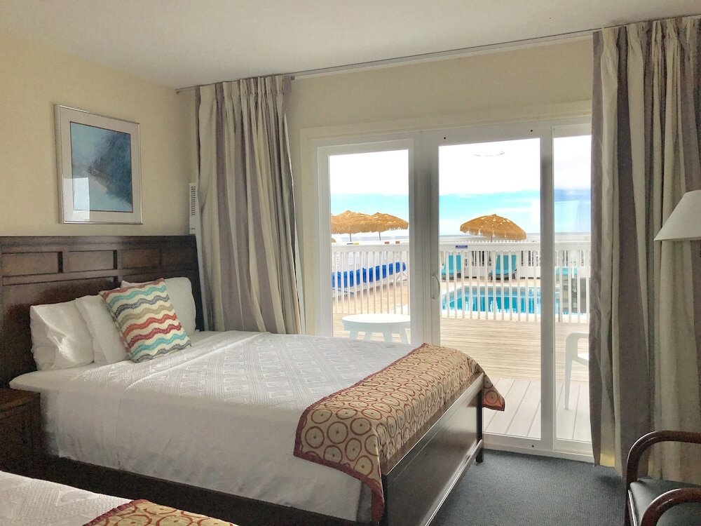 Фото Ocean Surf Resort