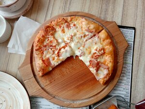 Pizza.ru (Seversk, Kommunisticheskiy Avenue, 111) ، مقهى