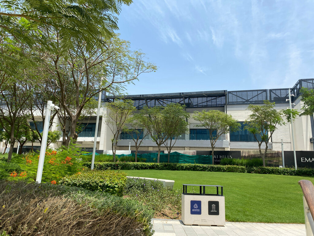 Shopping mall Dubai Expo Mall, Dubai, photo