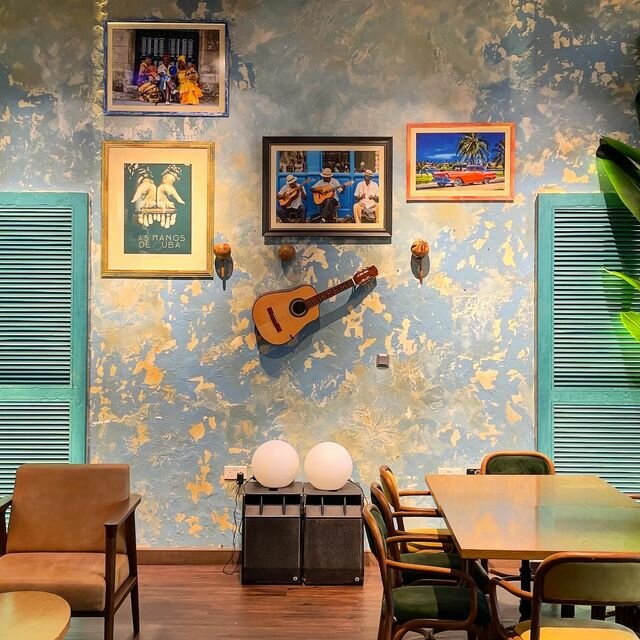 Large format printing Albastaki Art Studio, Dubai, photo