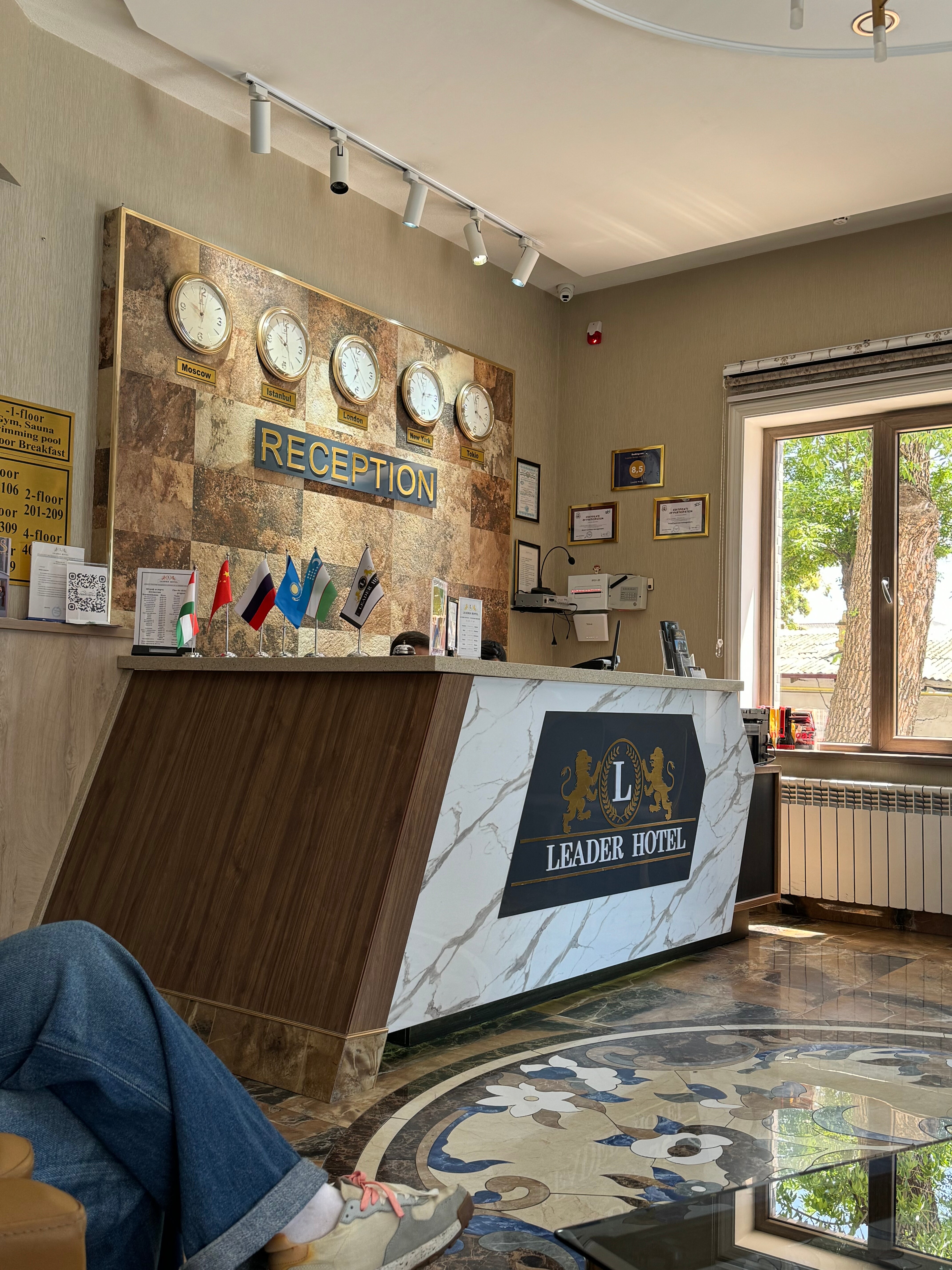 Фото Leader Hotel