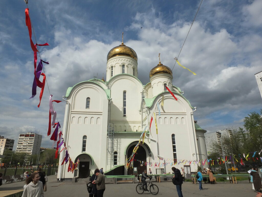 Православный храм Храм святого благоверного князя Андрея Боголюбского на Волжском, Москва, фото