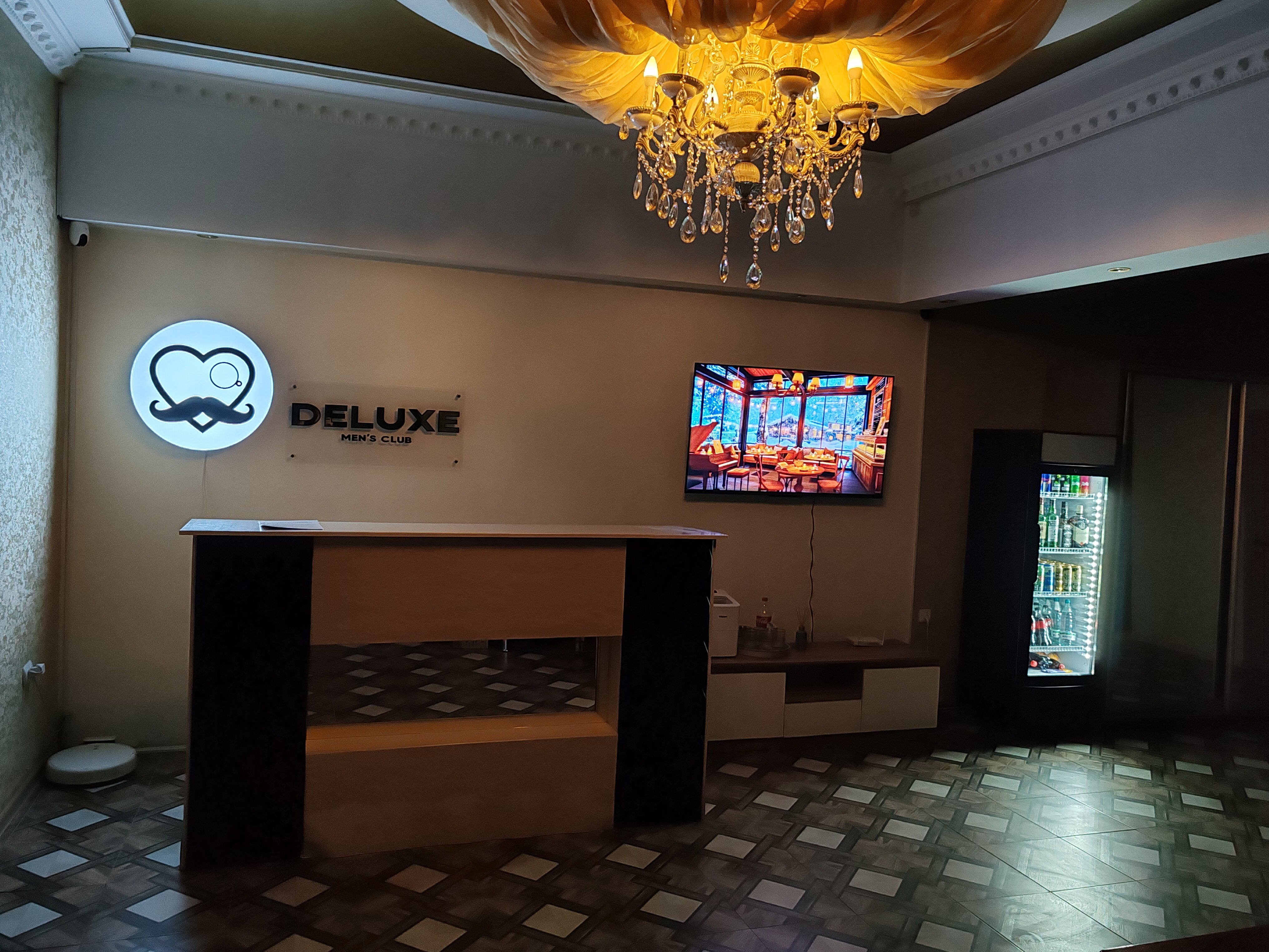 Әйелі тек есекке ғана сидит