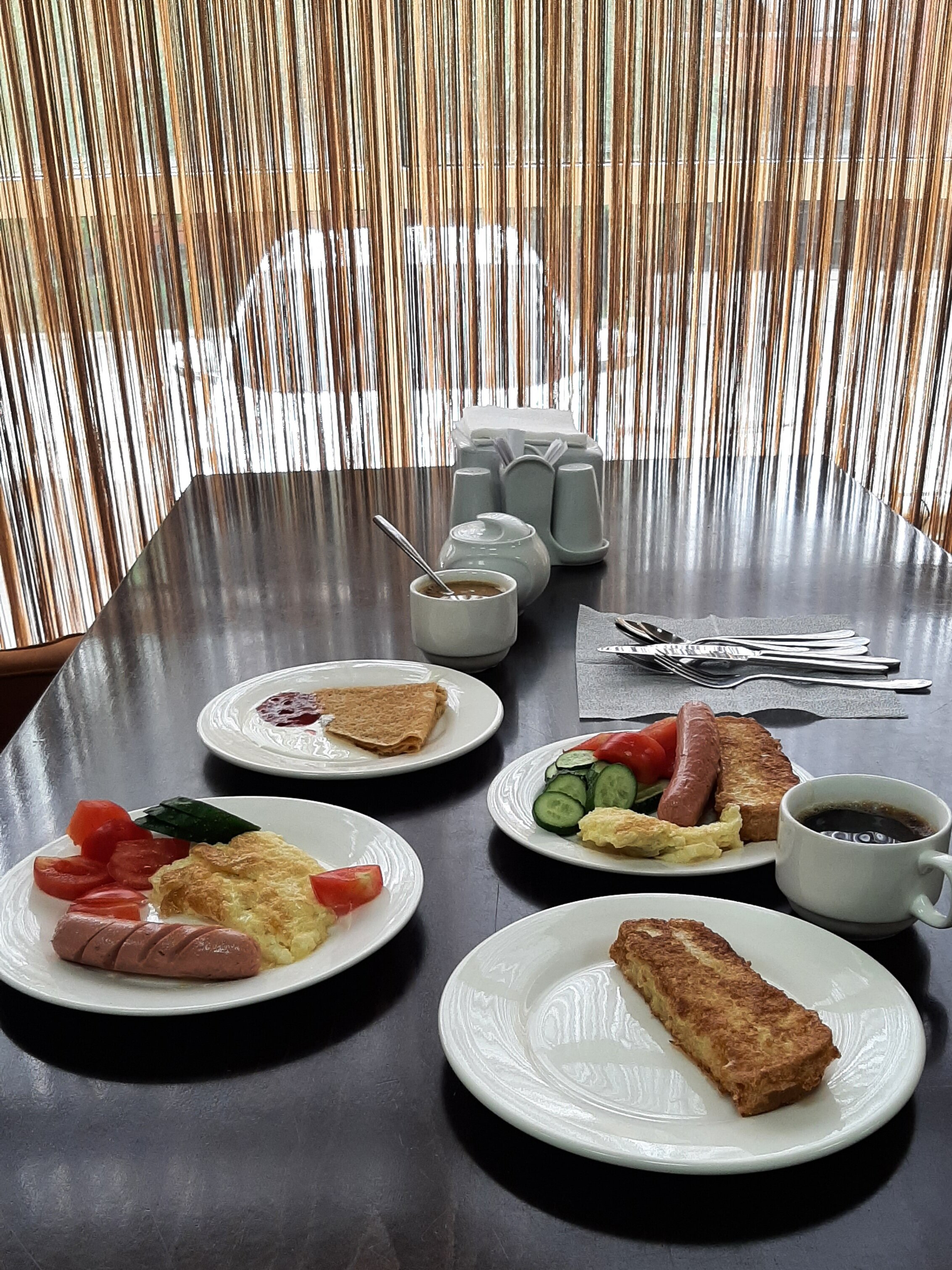 Фото Континент