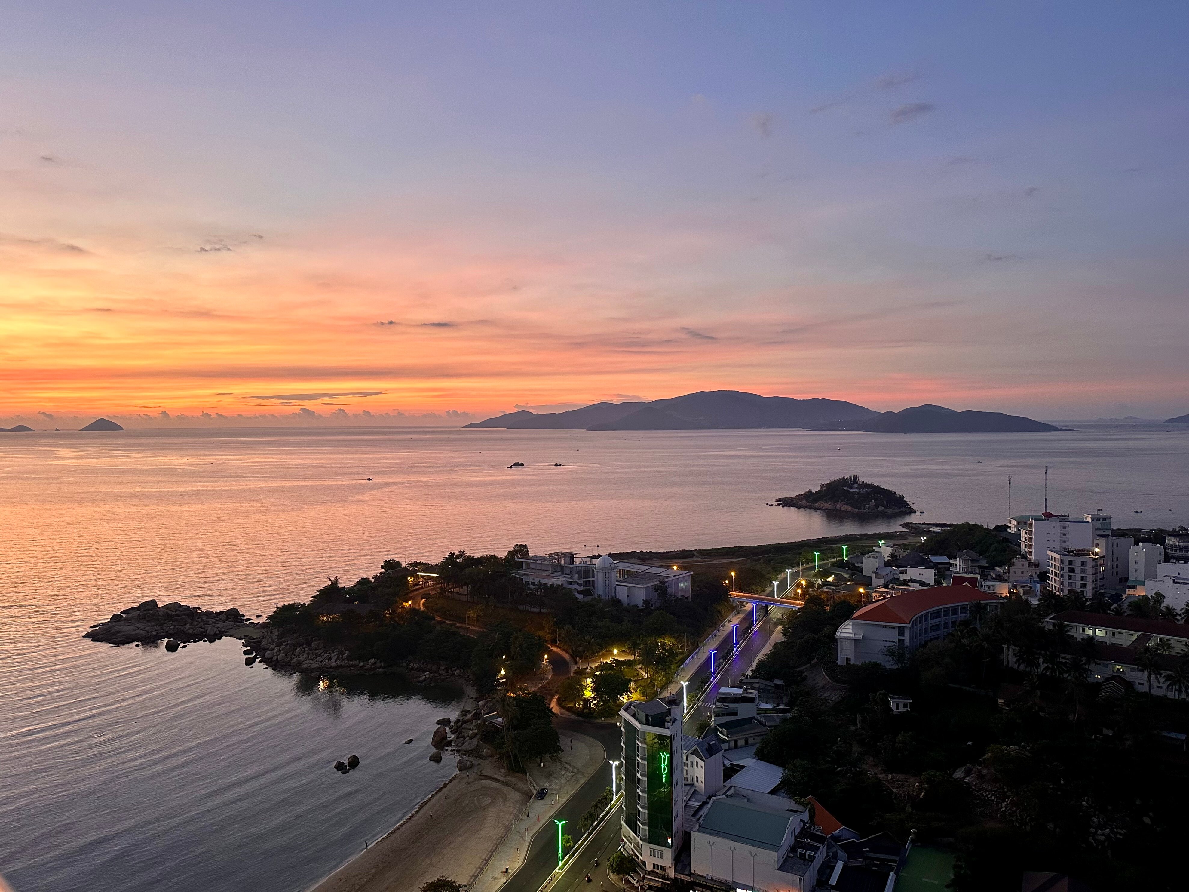 Фото Anrizon Hotel 