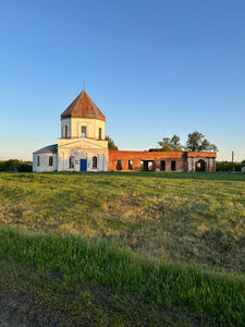 Церковь Покрова Пресвятой Богородицы (Village of Krasniy Liman, Sovetskaya ulitsa, 55), orthodox church