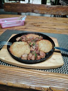У Быка (Pinsk, ulitsa Dostoyevskogo, 1), cafe