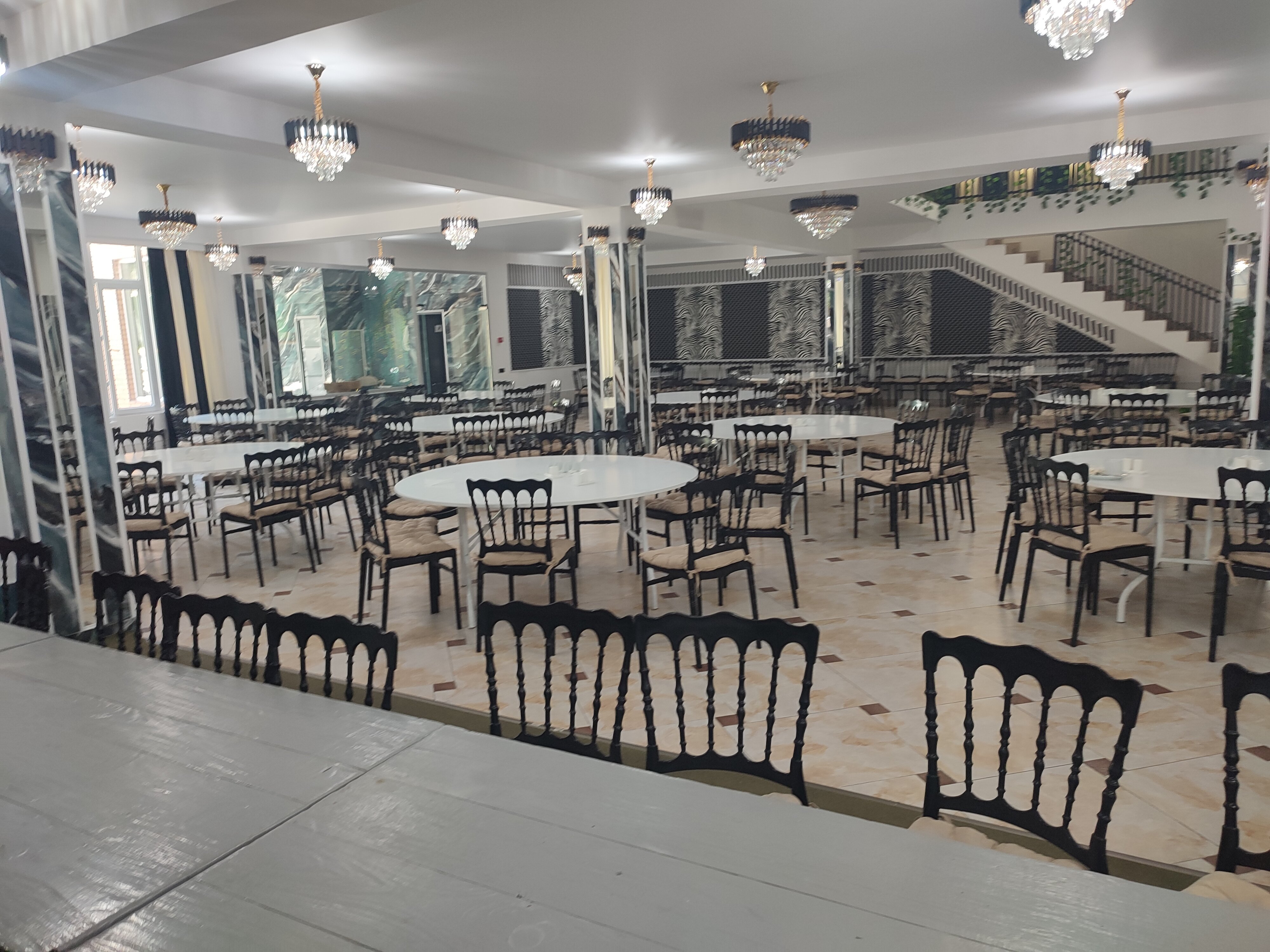 Фото Hotel Nine Brothers