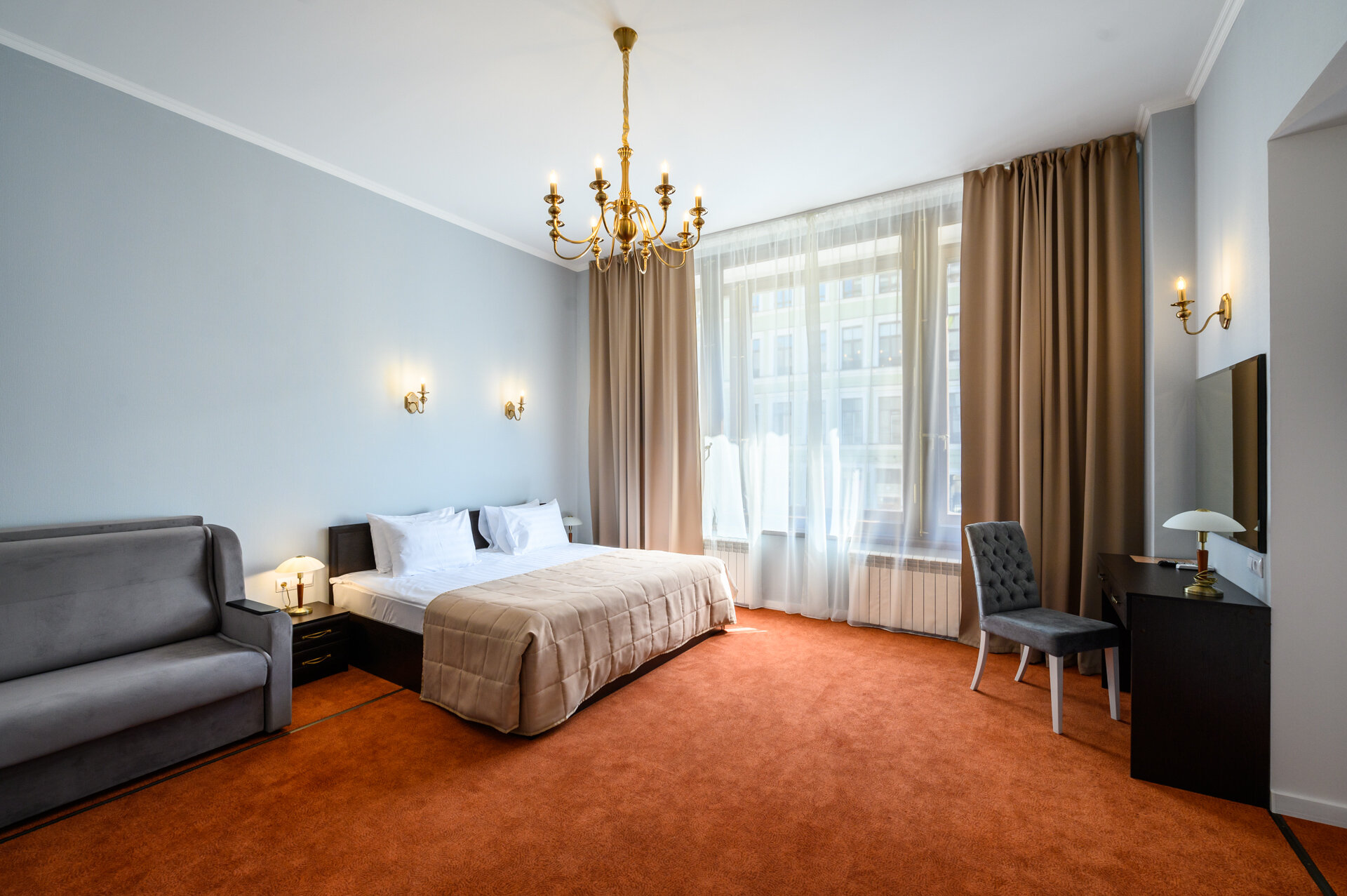 Фото отеля 1