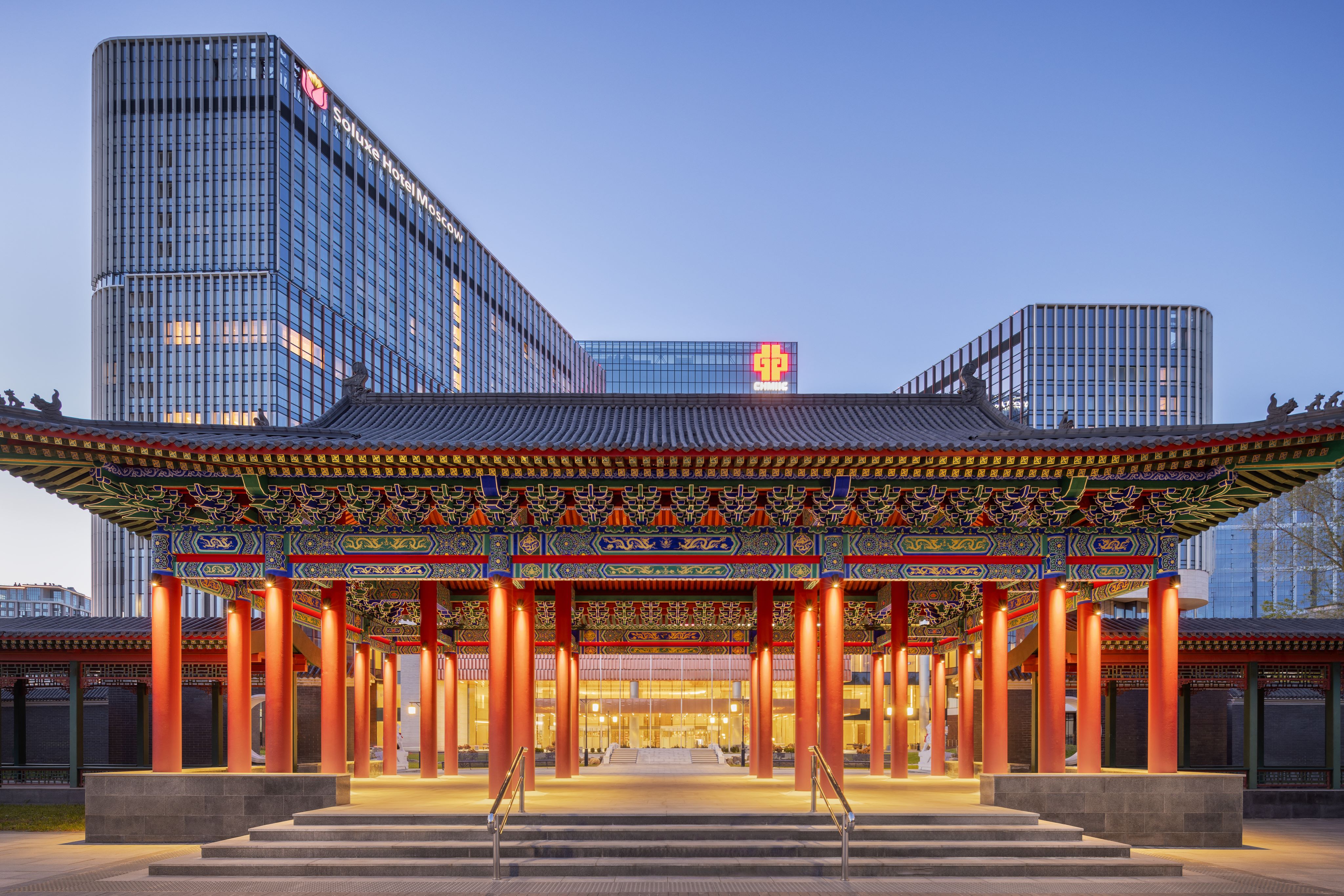 Фото отеля 1