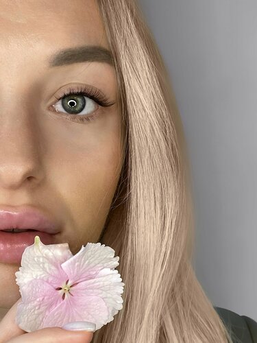 Ішімдік ішкен студент