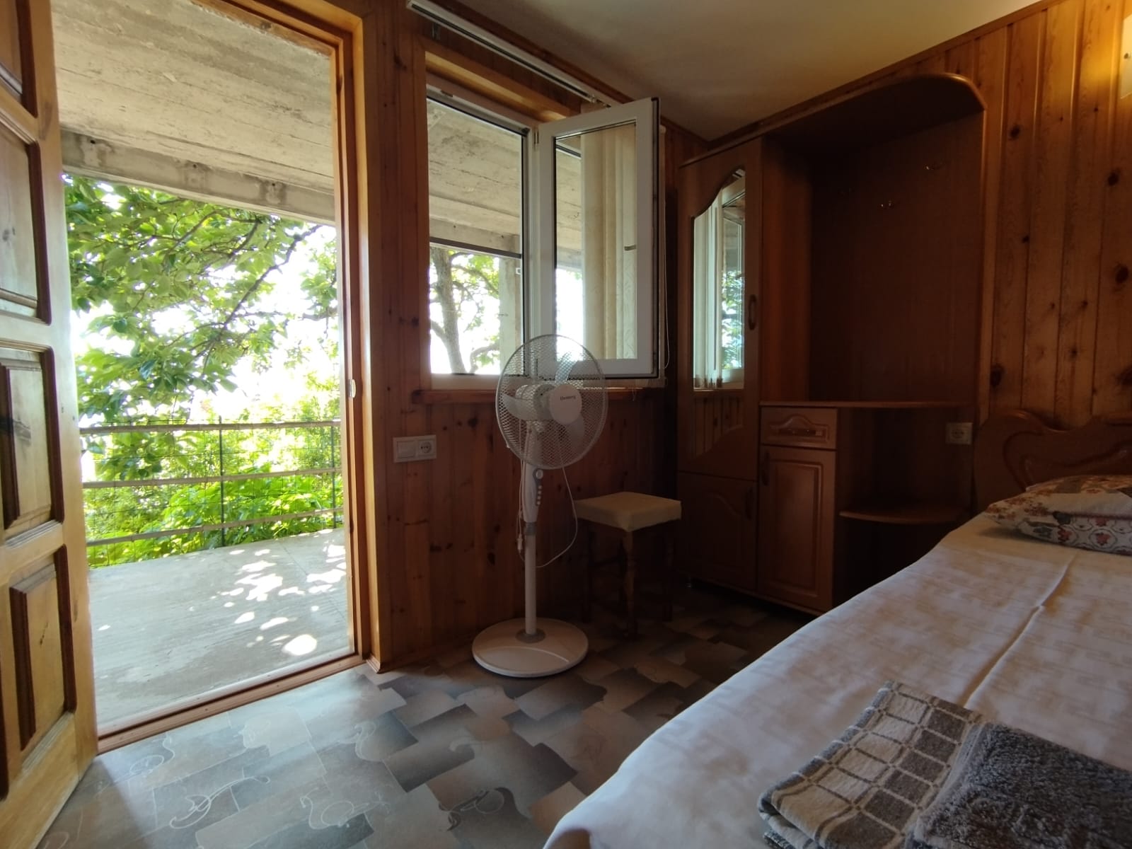 Фото У Артема и Сусанны