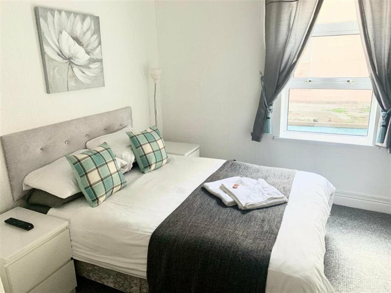 Фото The Sandford Promenade Hotel