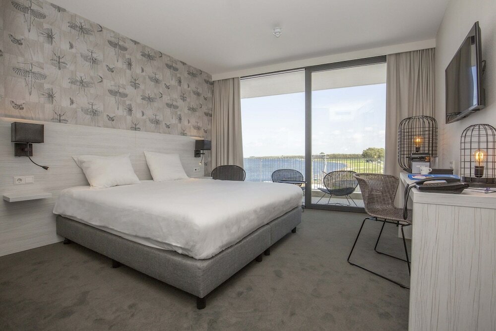 Фото Fletcher Hotel Het Veerse Meer