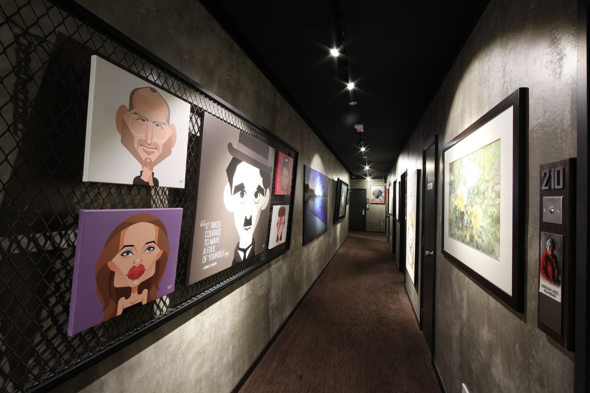 Фото 28669557501