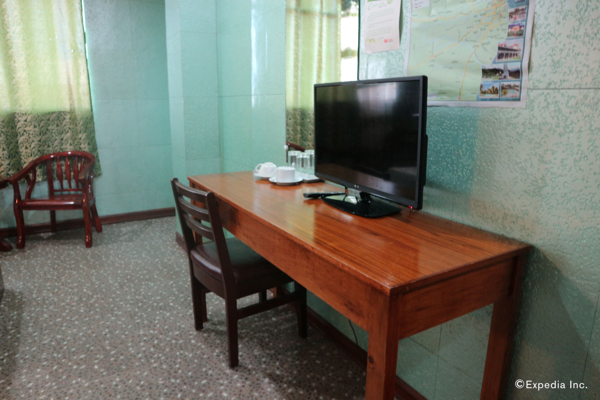 Фото Obdulia's Business Inn