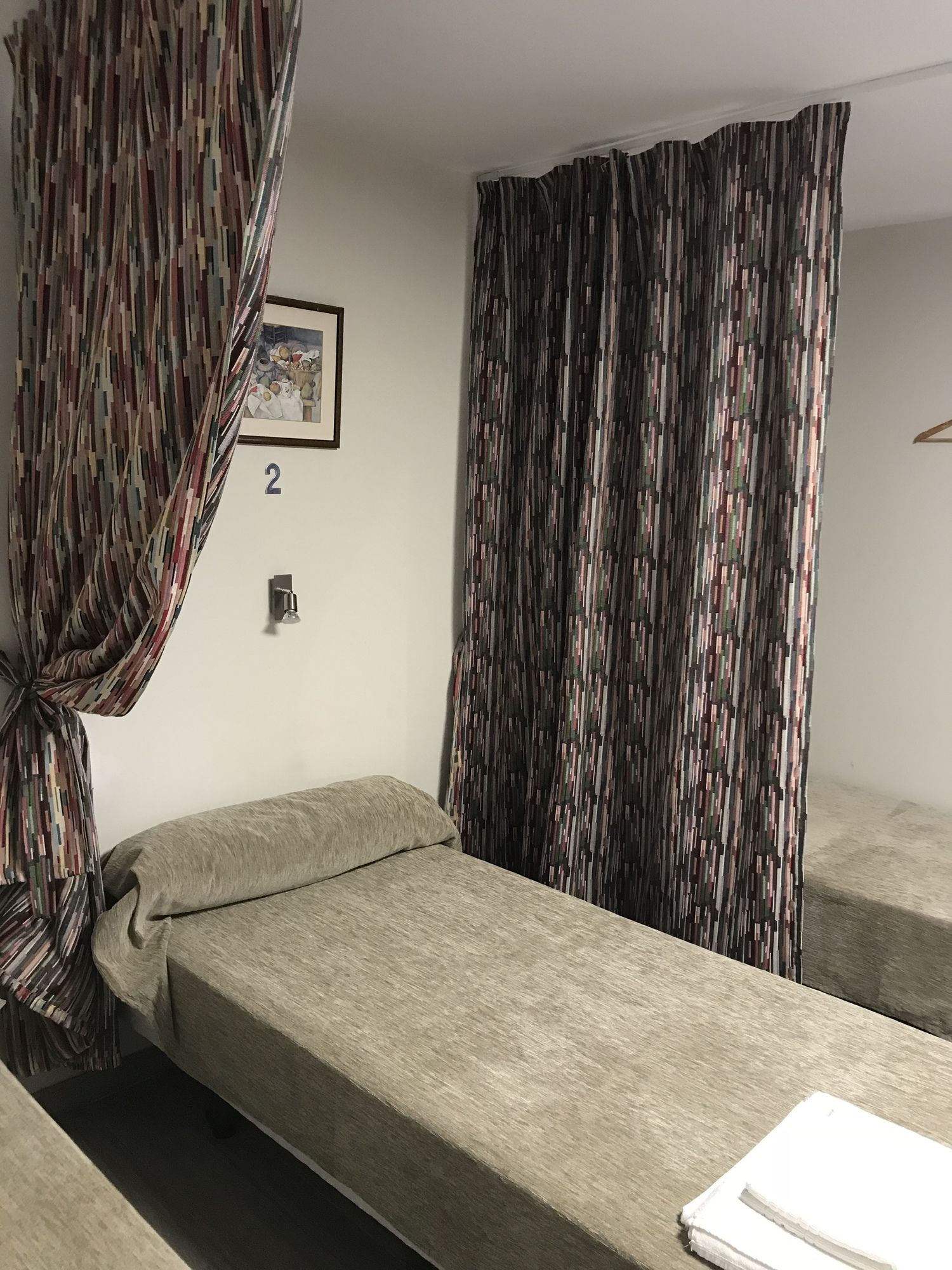 Фото Hostal Liwi