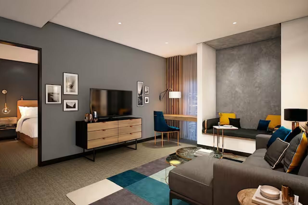 Фото Hilton Woking