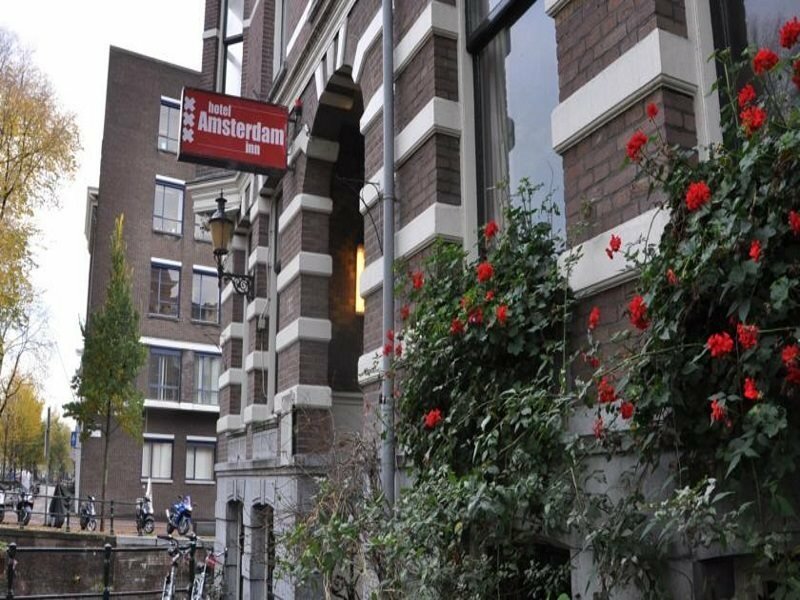 Фото Amsterdam Inn Hotel
