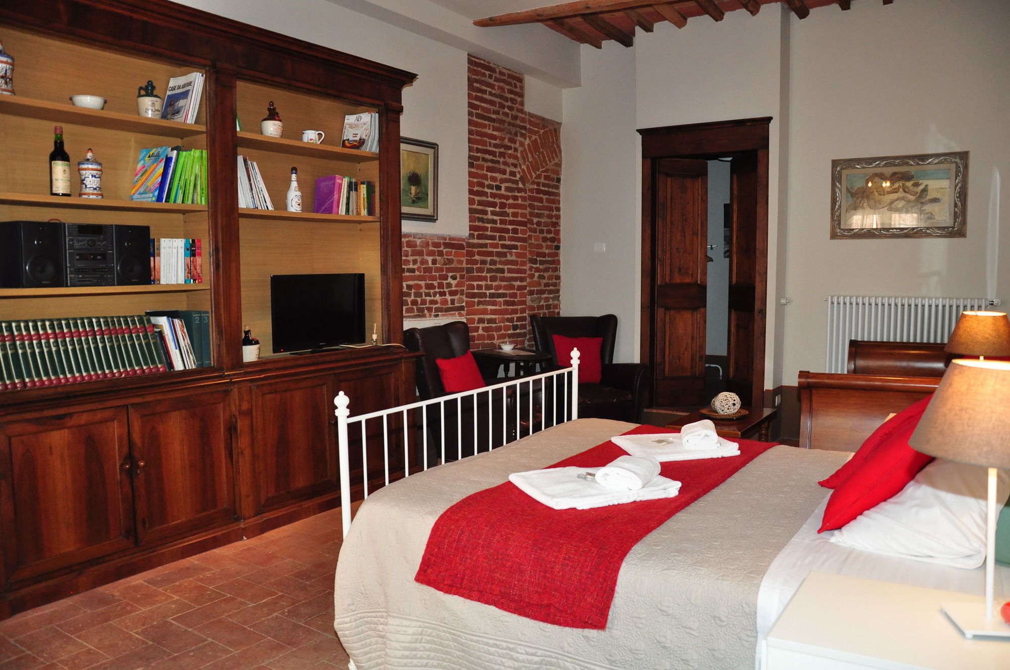 Фото At Home Bed and Breakfast