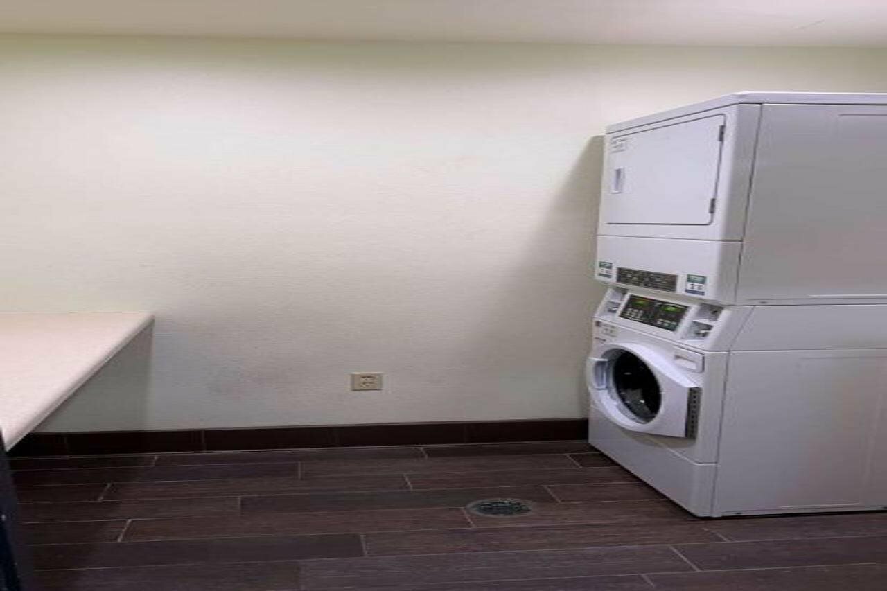 Фото Country Inn & Suites by Radisson, Vero Beach-I-95, Fl