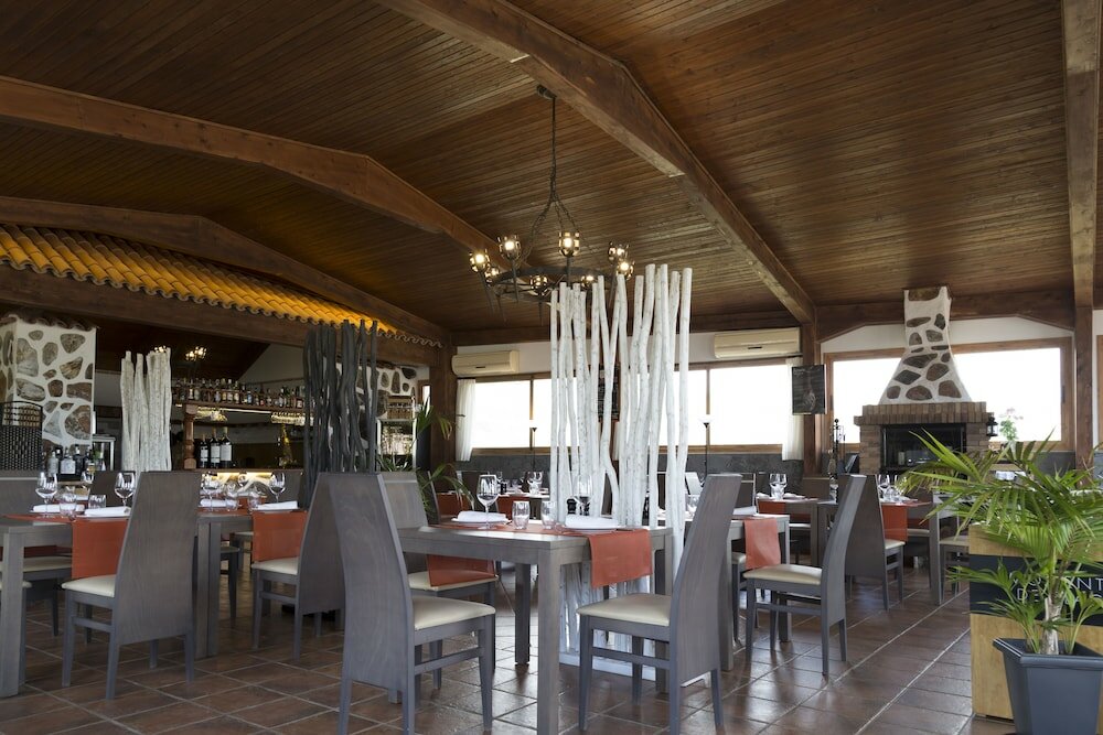 Фото Hotel Melva Suite