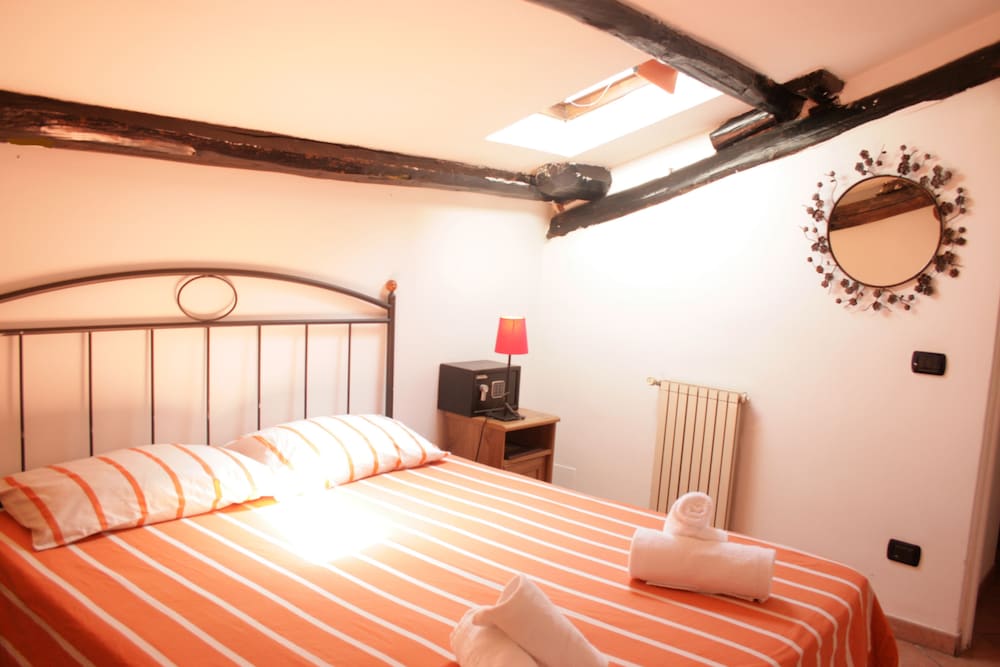 Фото Sixtythree Guesthouse