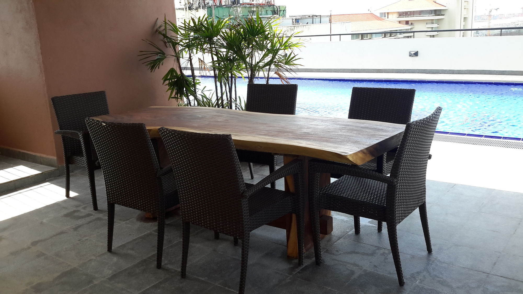 Фото BellaVista Apartments at Cornish Colombo