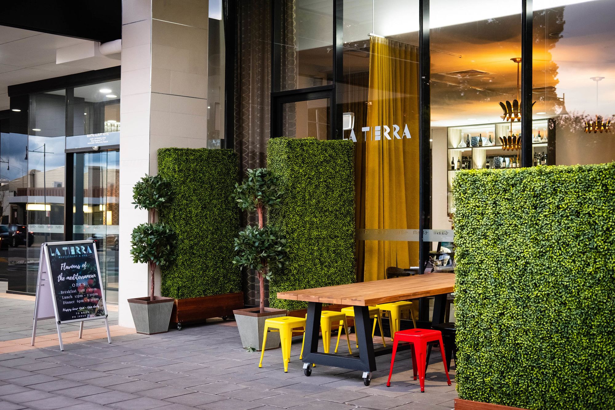 Фото Mantra Albury Hotel