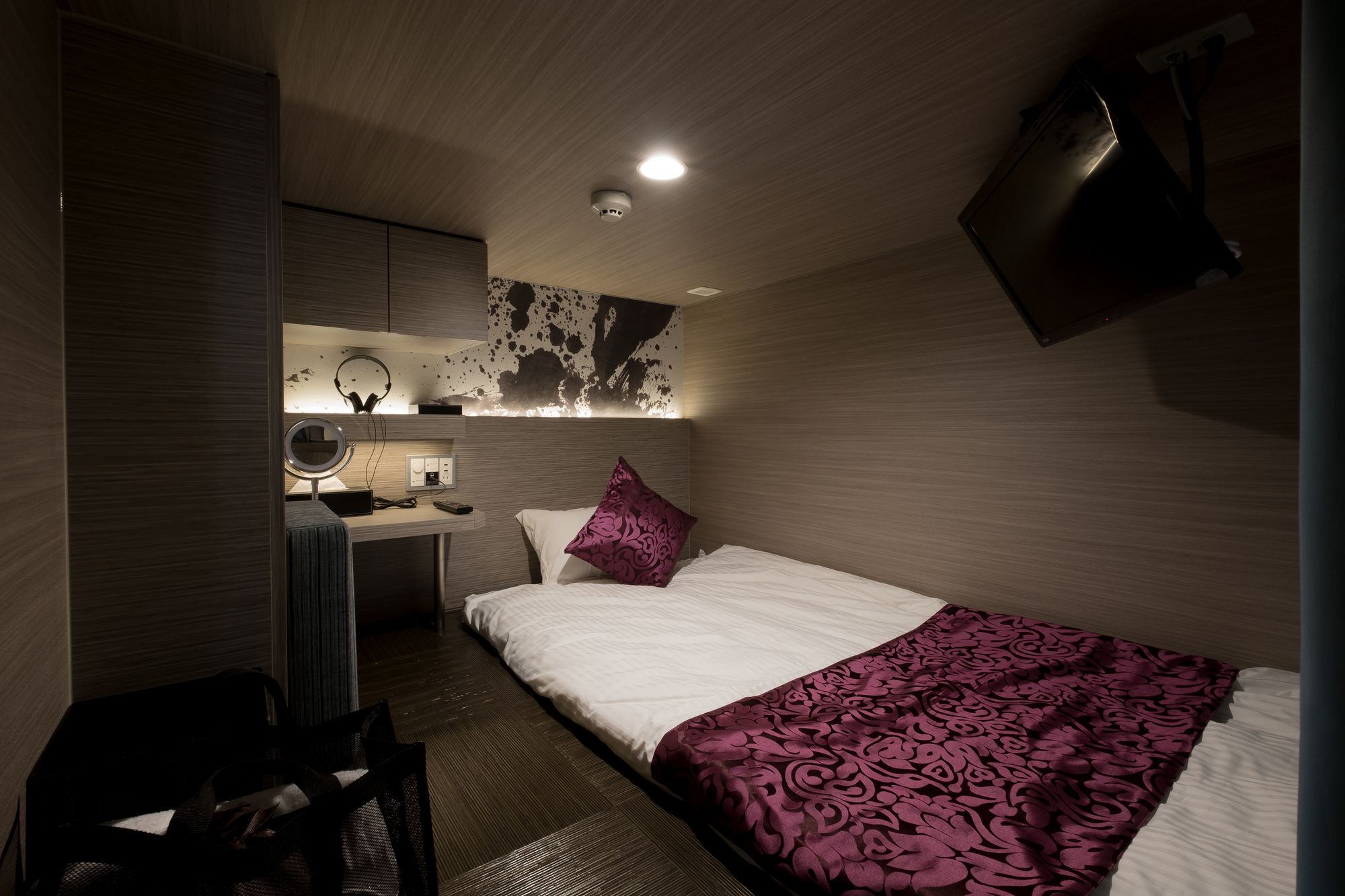 Фото Hotel Cargo Shinsaibashi